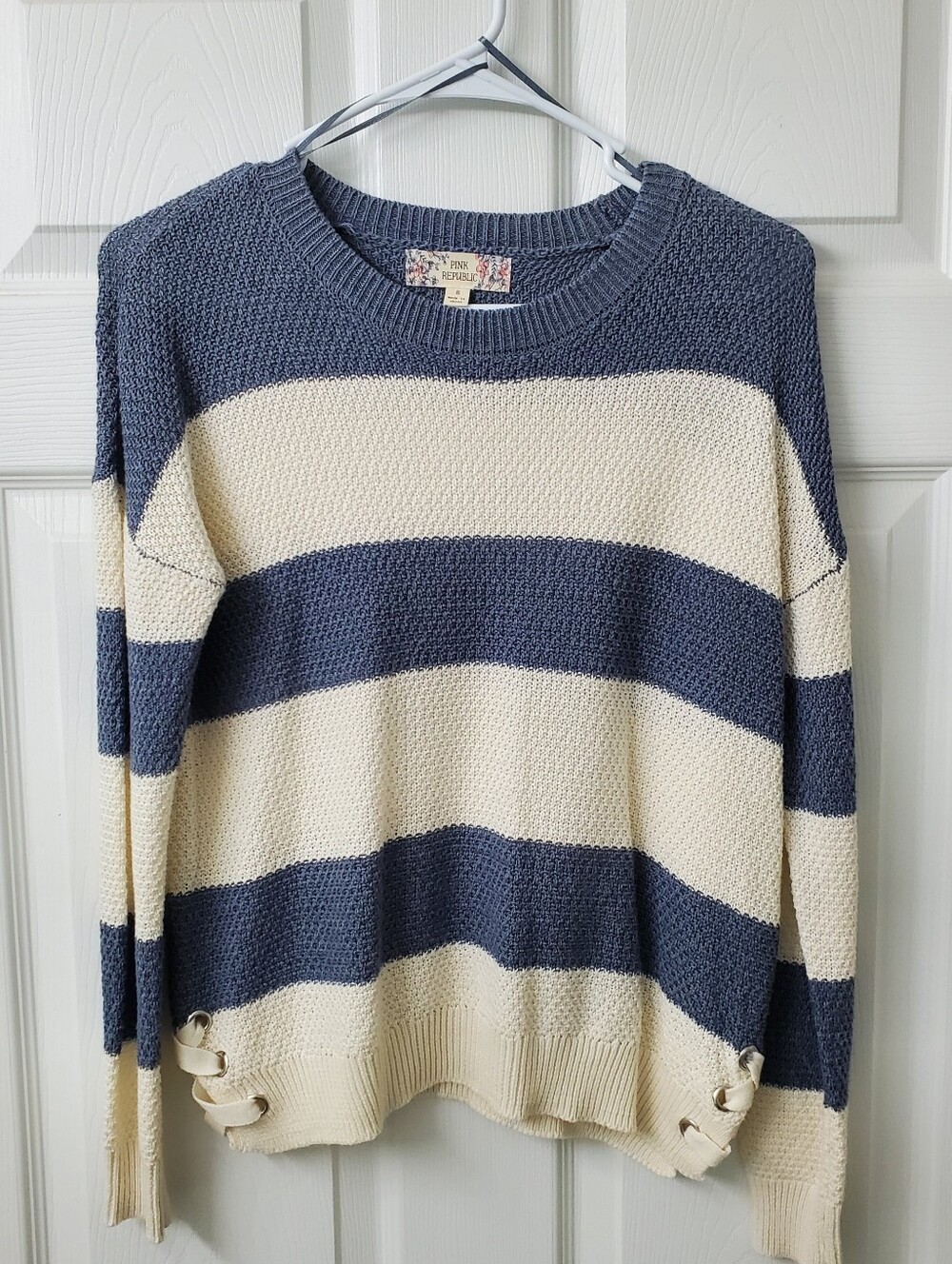 Pink Republic Women's  Horizontal Striped Crewneck Sweater in Blue and Cream S
